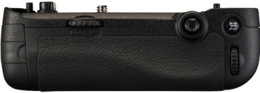 Nikon MB-D16 Multi Power Battery Pack For D750 Camera