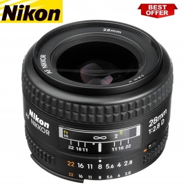 Nikon 28mm F2.8D AF lens